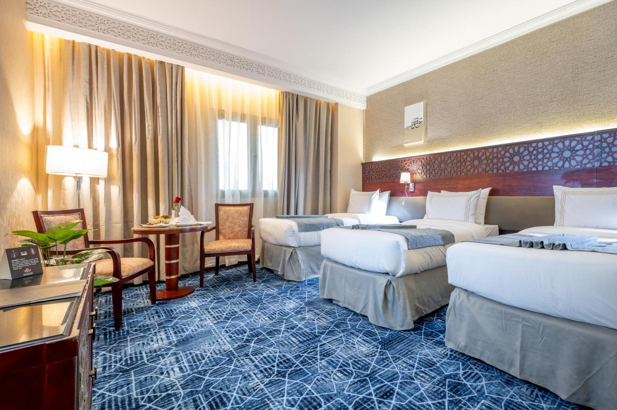 Shaza Regency Plaza Al Madinah Hotell Medina Exteriör bild Deluxe Room